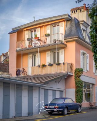 Page-23185-News-Photos-Nyon-Street-02