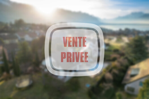 Superbe 4 pièces et demie avec jardin au rez-de-chaussée d'un immeuble neuf avec très belle vue sur les environs situé à La Tour-de-Peilz dans le canton de Vaud.